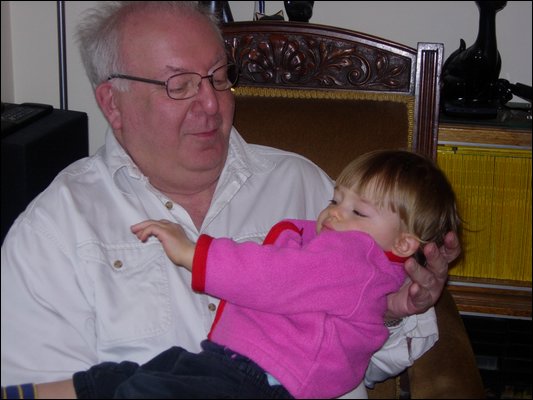 2006_03_27_WithGranddad.JPG